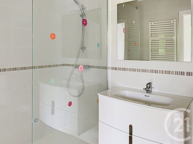 Appartement F2 à louer - 2 pièces - 43.03 m2 - DINAN - 22 - BRETAGNE - Century 21 Agence De Bretagne