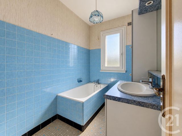 maison à vendre - 6 pièces - 125.24 m2 - PLEUDIHEN SUR RANCE - 22 - BRETAGNE - Century 21 Agence De Bretagne
