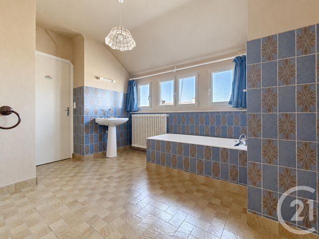 maison à vendre - 6 pièces - 125.24 m2 - PLEUDIHEN SUR RANCE - 22 - BRETAGNE - Century 21 Agence De Bretagne