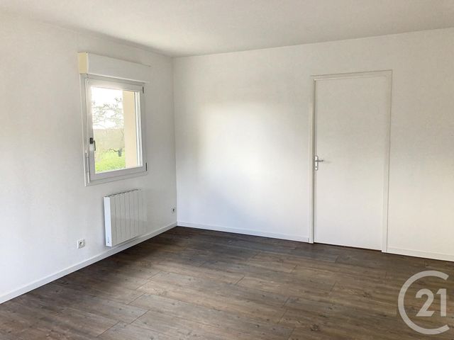 Appartement F2 à louer - 2 pièces - 40.15 m2 - TRELIVAN - 22 - BRETAGNE - Century 21 Agence De Bretagne