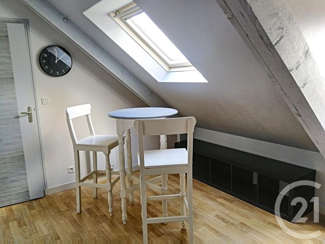 Appartement F1 à louer - 1 pièce - 16.86 m2 - DINAN - 22 - BRETAGNE - Century 21 Agence De Bretagne