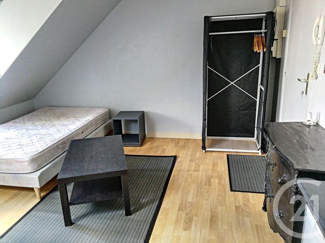 Appartement F1 à louer - 1 pièce - 16.86 m2 - DINAN - 22 - BRETAGNE - Century 21 Agence De Bretagne