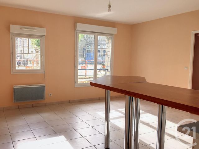Appartement F2 à louer - 2 pièces - 45.22 m2 - DINAN - 22 - BRETAGNE - Century 21 Agence De Bretagne