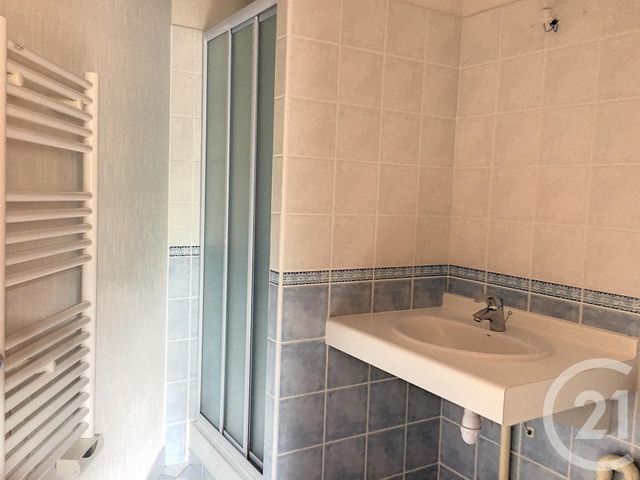 Appartement F2 à louer - 2 pièces - 45.22 m2 - DINAN - 22 - BRETAGNE - Century 21 Agence De Bretagne