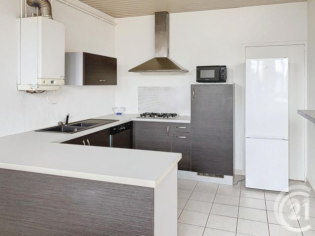 Appartement T3 à louer - 3 pièces - 92.85 m2 - DINAN - 22 - BRETAGNE - Century 21 Agence De Bretagne