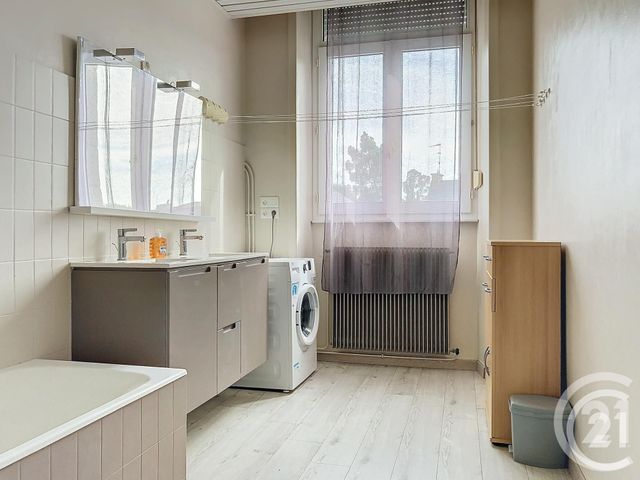 Appartement T3 à louer - 3 pièces - 92.85 m2 - DINAN - 22 - BRETAGNE - Century 21 Agence De Bretagne