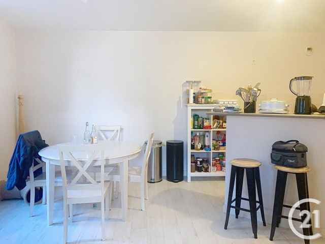 Appartement F2 à louer - 2 pièces - 43.0 m2 - DINAN - 22 - BRETAGNE - Century 21 Agence De Bretagne