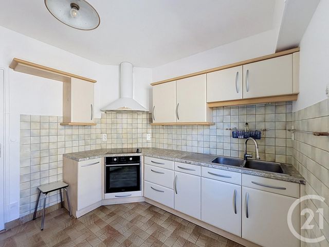 Appartement F3 à louer - 3 pièces - 69.36 m2 - DINAN - 22 - BRETAGNE - Century 21 Agence De Bretagne